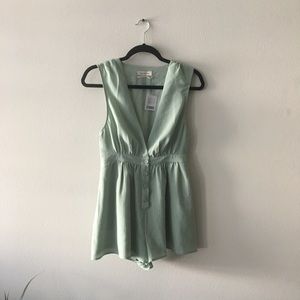 Mint button up romper size S